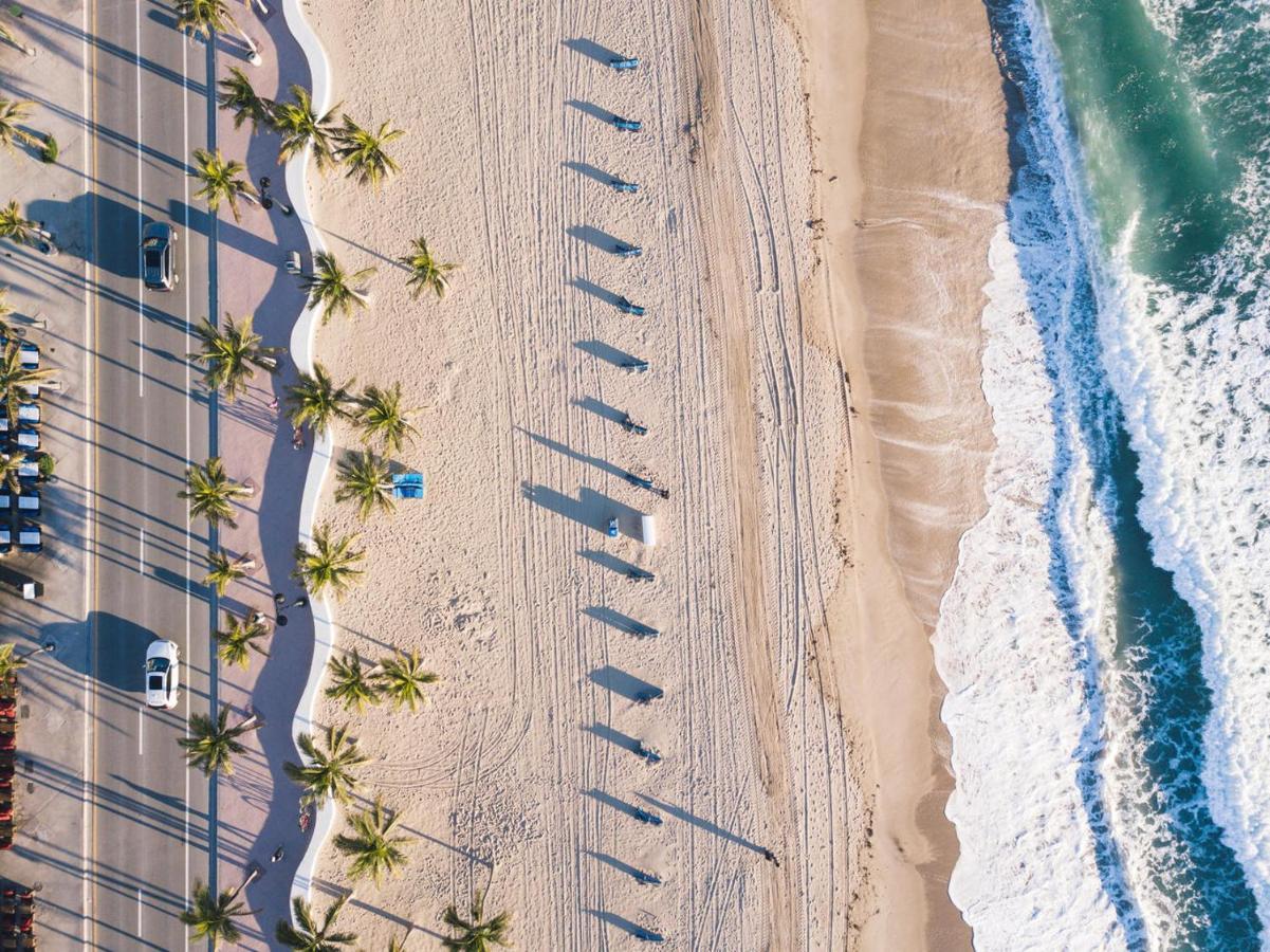 Alani Bay Condos Fort Lauderdale Exteriör bild